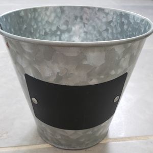 Small Planter/Plant Pot Silver Metal with Chalk Board Label